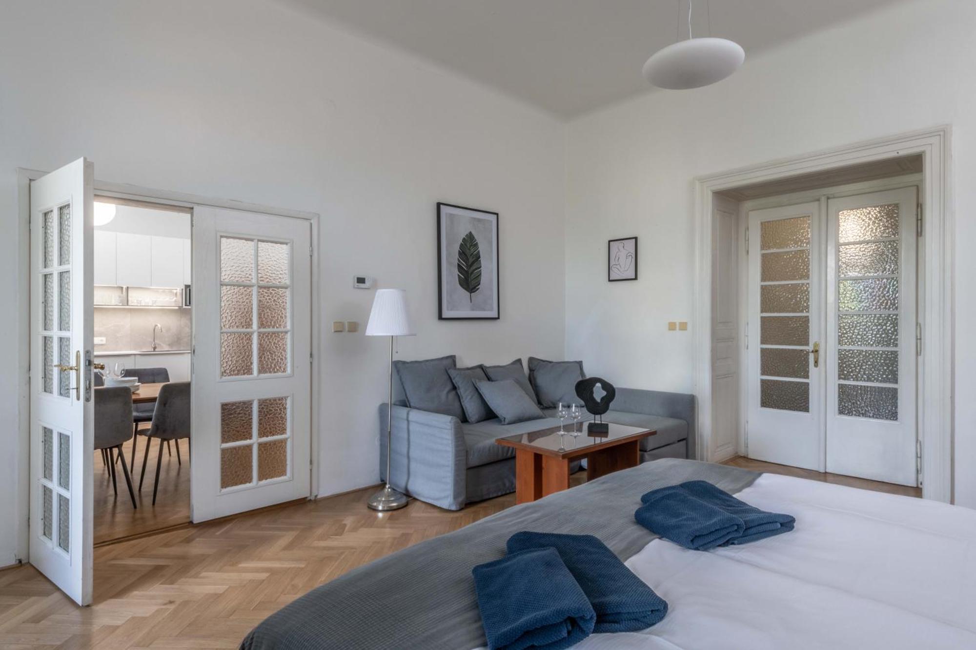 Centrally Located 3Bd Home Near National Museum Praha Eksteriør bilde